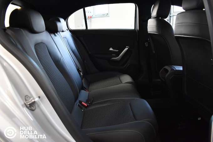 MERCEDES-BENZ A 160 Sport